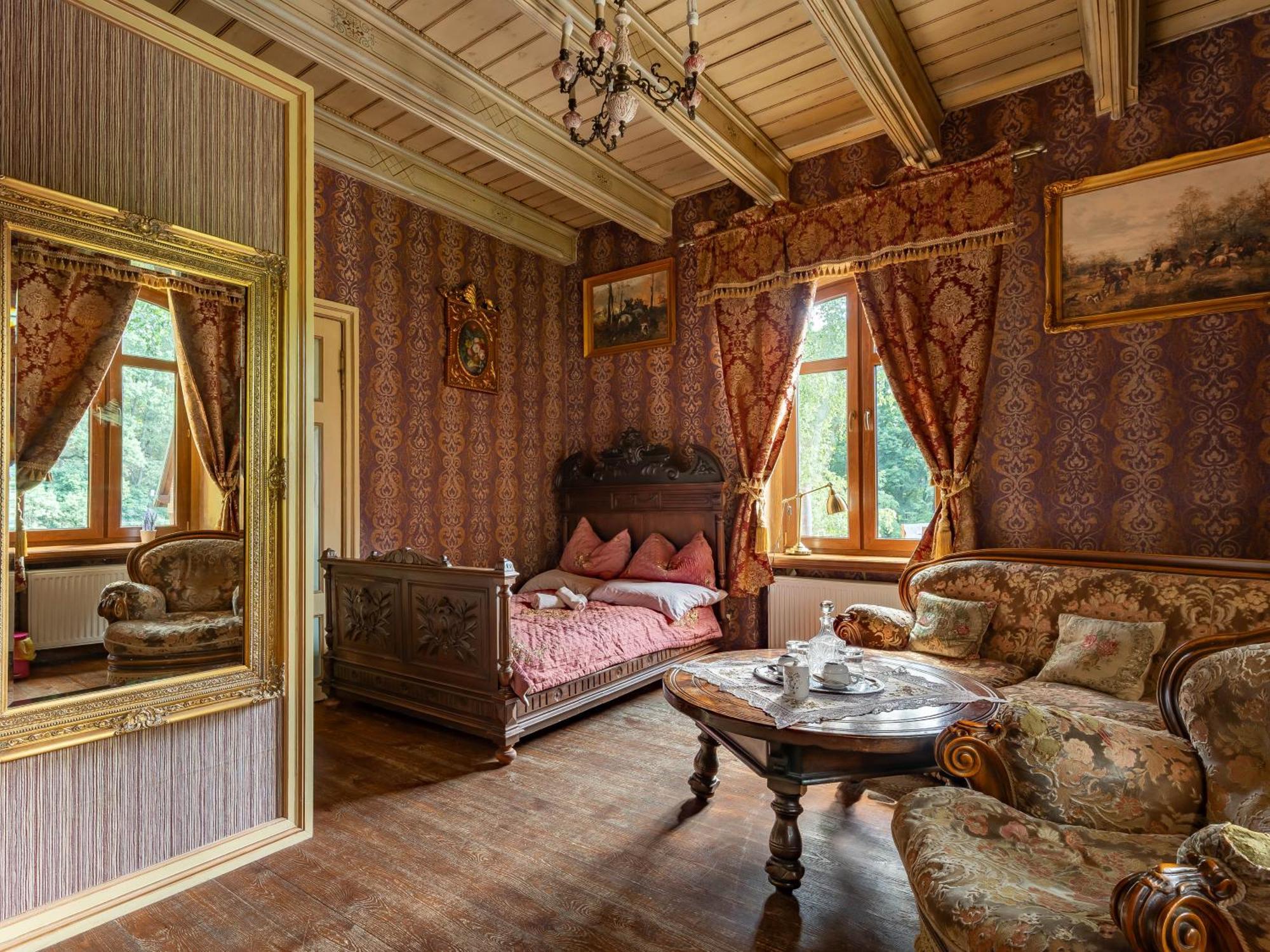 Dwor Mysinek Apartment Grabowiec  ภายนอก รูปภาพ